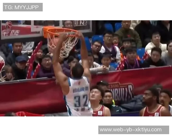 北京队火力全开开局四连胜三场得分均超136分展现强大进攻实力